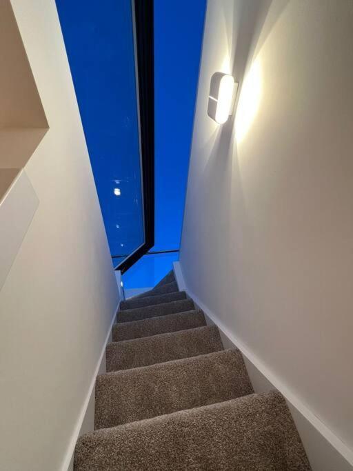Panoramic Perfection Marble Arch 2Br Penthouse 74 Apartment ลอนดอน ภายนอก รูปภาพ
